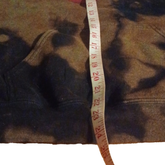 Gildan bleach dyed Rolling stone? Graphic hoodie.  Medium , good used condition - Picture 10 of 11